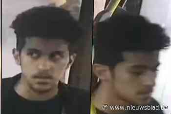 Politie op zoek naar verdachte van seksuele handelingen in richting van 14-jarige op de bus