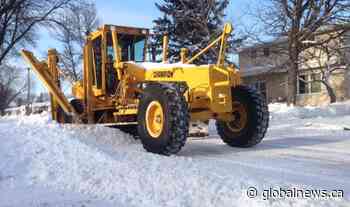 ‘We will continue to sand’: Winnipeg increases efforts to thwart icy streets