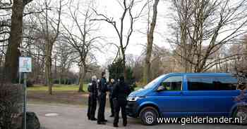 Man steekt in op groep van Duitse kinderopvang: 2-jarig jochie en helper (41) gedood, verdachte vast