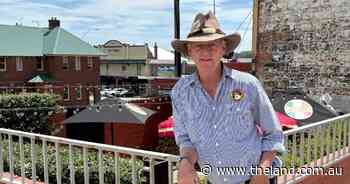 Country publican turns endurance rider as part of mental health challenge