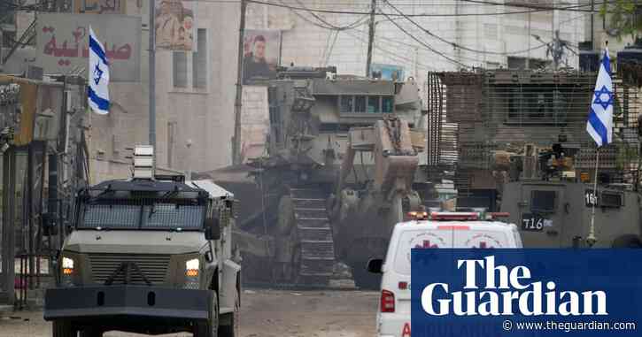 Israeli forces surround Palestinian hospital and refugee camp in West Bank