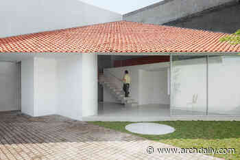 Two Triangles House / dua studio