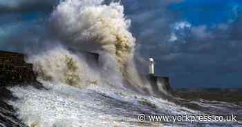 Storm Éowyn tracker shows the exact time strong wind and heavy rain will hit UK
