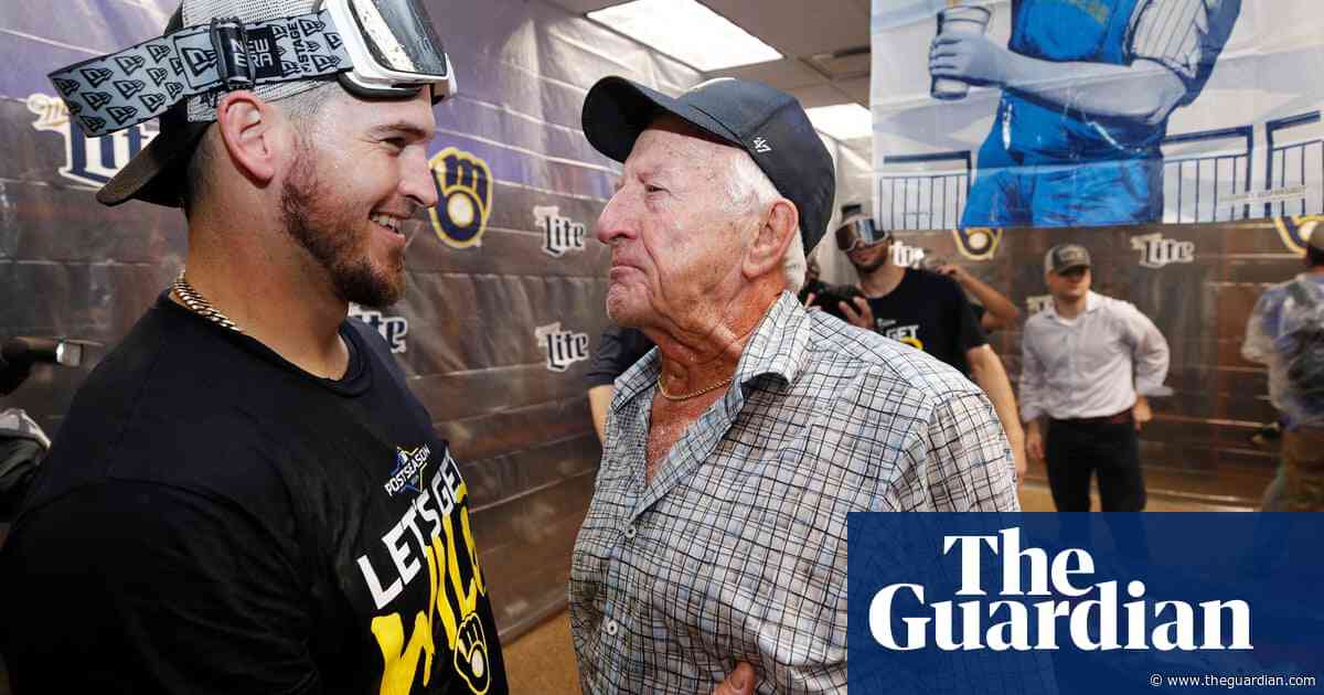 Milwaukee Brewers’ beloved ‘Mr Baseball’ Bob Uecker dies at age of 90