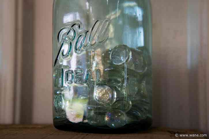Lifelong collector donates nearly 3,000 canning jars to Ball State University