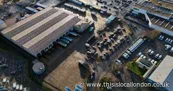 Police release more details after five injured in Croydon stabbing