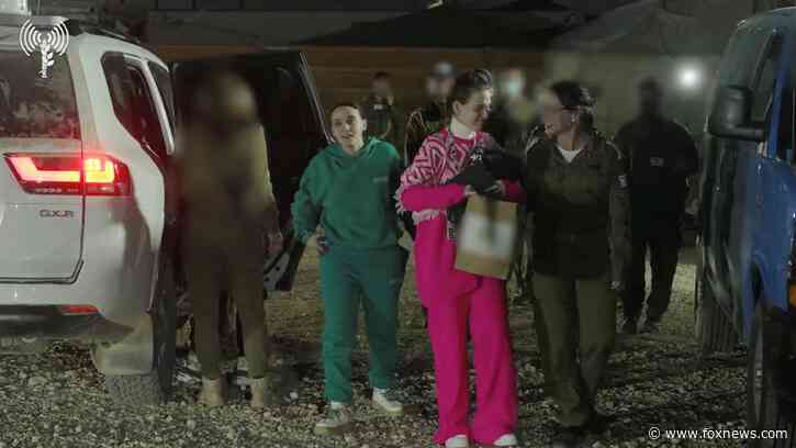 What was in the brown bags handed to Israeli hostages released by Hamas?