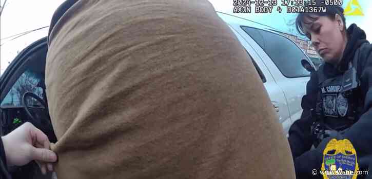 Florida officer accidentally shoots man with his own gun