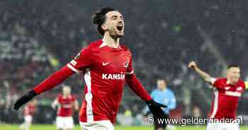 AZ na indrukwekkende zege op AS Roma zeker van tussenronde Europa League