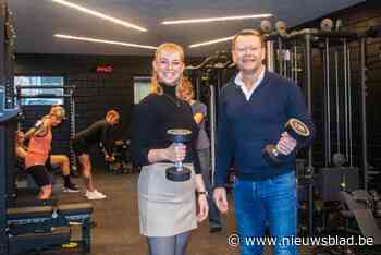 Sportmedisch centrum opent gloednieuwe zaal voor krachttraining: “Zelfs voor zeventigers niet te laat om eraan te beginnen”