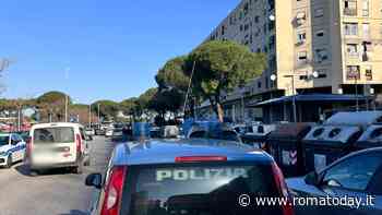 Blitz all'alba contro le piazze di spaccio di Tor Bella Monaca