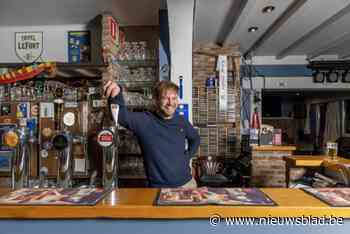 Na 16 jaar zoekt Bert Lambrechts (37) een opvolger voor Den Hoek: “Hopelijk blijft het café bestaan”