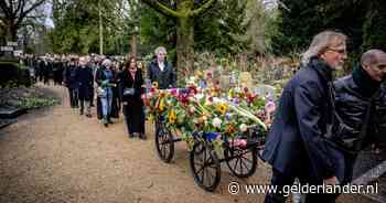 Familie en vrienden nemen afscheid van Manuëla Kemp