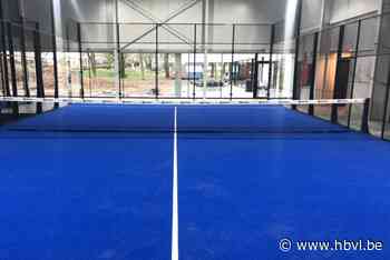 Splinternieuwe padelhal in Herderen opent op 1 februari, maar wij gingen al een kijkje nemen