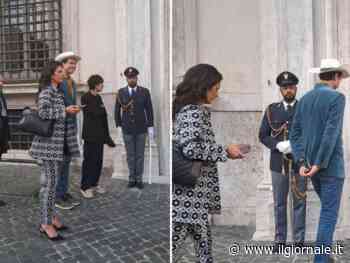 Il fratello di Musk a Palazzo Chigi con Stroppa e la moglie di Bocelli. Il Pd: "Il governo chiarisca"