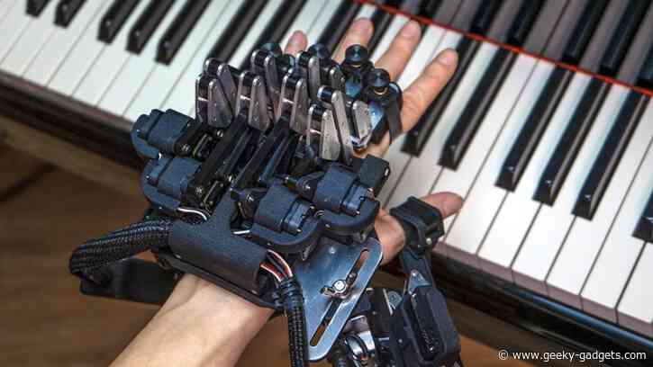 How Robotic Hand Exoskeletons are Helping Pianists Overcome the Ceiling Effect