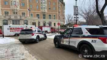 Toxic gas at Bessborough Hotel in Saskatoon sends 2 people to hospital