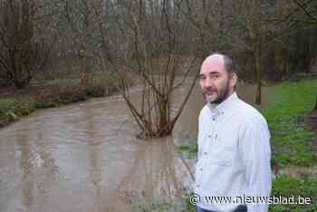 Water staat gezin aan de lippen