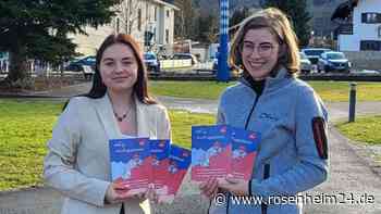 Unterwegs mit Waschbär Wiktor: Neuer Ausflugsplaner für die Region Chiemsee-Alpenland