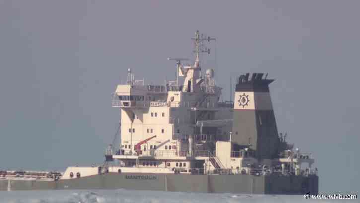 Canadian ice-breaker arrives to help free ship stuck in ice since Wednesday