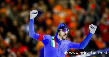 LIVE wereldbeker schaatsen | Davide Ghiotto verpulvert wereldrecord 10.000 meter, Nederlanders nét niet op podium