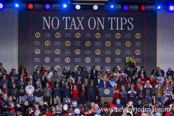 ‘Such an unexpected surprise’: Hundreds of Trump supporters show up for Las Vegas rally