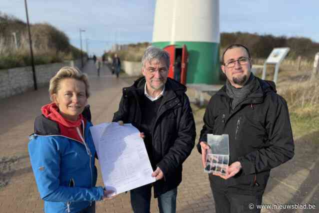 “Verhoog het strand met fossielrijk zand”: verzamelaar Joeri overhandigt petitie aan minister Annick De Ridder (N-VA)