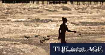 What time to leave the beach before scorching heat turns to wild winds