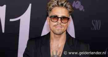 André Hazes pakt voor 31ste verjaardag uit met extravagant verkleedfeestje : ‘Wat een avond’