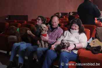 Uitverkochte cinema opent deuren voor honden en baasjes “Er kwamen zelfs mensen uit Blankenberge langs”
