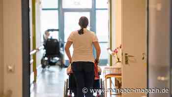 Pflegeversicherung desolat: 70 Milliarden Euro Ausgaben, 1,55 Milliarden Euro Defizit