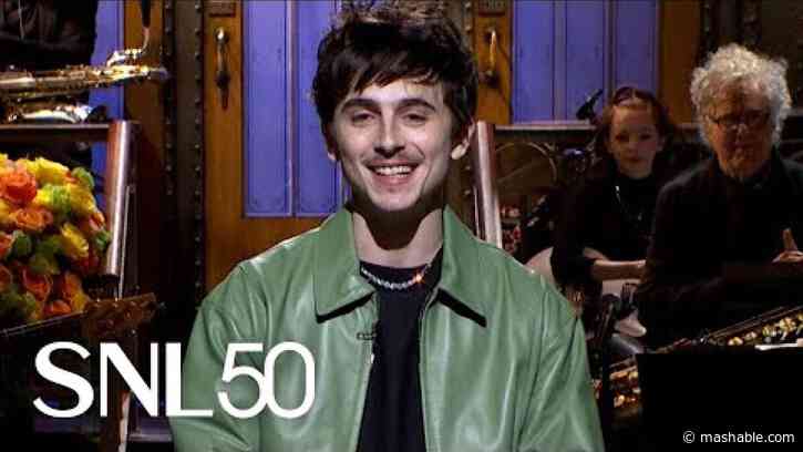 Timothée Chalamet jokes about Dune popcorn bucket, constantly losing at award shows in SNL open