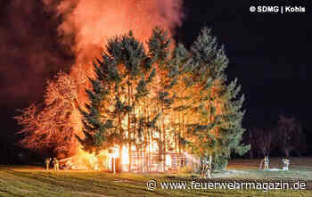 RTW-Besatzung entdeckt Großbrand