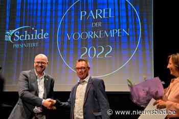 Dichters geven hart, lijf en leden tijdens poëzieperformance