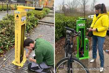 Lekke band of zadel verzakt? Behelp jezelf aan openbare fietsherstelzuil