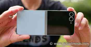 The Galaxy Z Flip 7’s camera spec has made us worry