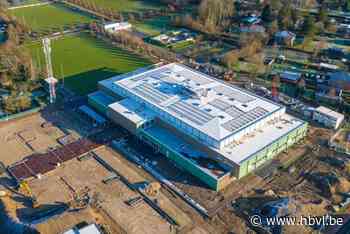 Grootste sporthal van Limburg is klaar: 14 miljoen euro, 100 sportclubs en 109 douches