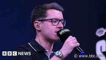 Celebrities, quick maths and 180s - life as a darts referee