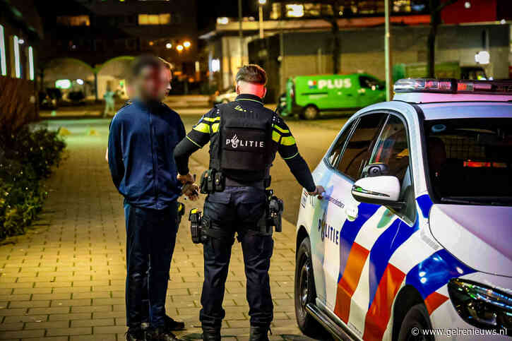 Jonge gewapende overvallers vluchten op fatbike, politie weet ze te pakken