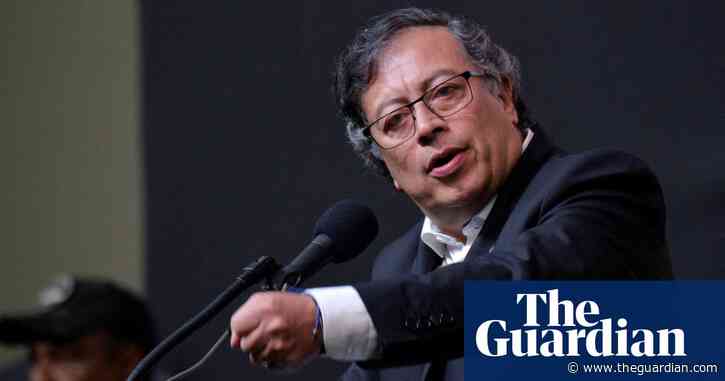 Colombia lifts ban on deportation flights after Trump tariff threat