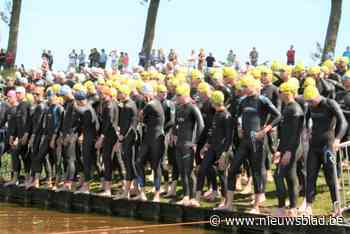 Triatlon verhuist na 40 jaar naar historisch vissersdorp: “Unieke locatie waar sport, cultuur en erfgoed samenkomen”