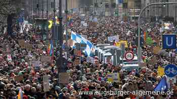 Klimaaktivistin wird in Bayern nicht zum Referendariat zugelassen: Was darf ein Lehrer?