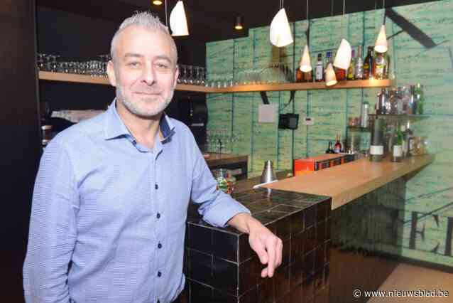 Philip (51) brengt brasserie na jaar van leegstand weer tot leven: “Sprong in het duister, maar je moet al eens risico durven nemen”