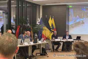 Onbegrip bij N-VA over Belgische driekleur in raadzaal: “En dat met Vlaams Belang in de meerderheid”