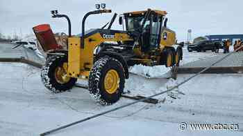 Man crashes stolen road grader through fence in Portage la Prairie: RCMP