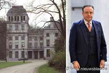 De Wever past voor Antwerpse gemeenteraad om zich te storten op formatie, maar dat zal niet in Hertoginnedal zijn