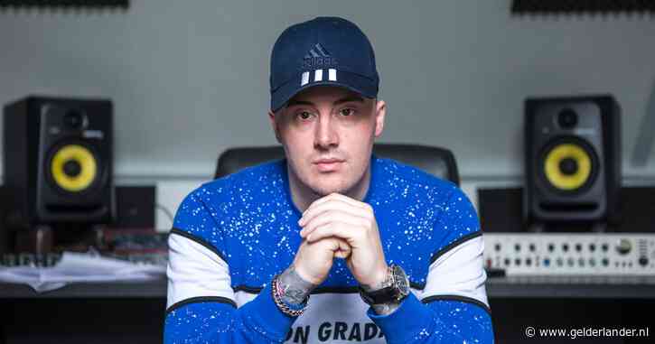 OM maakt werk van naar Spanje gevluchte ‘rapper’, vervolging voor smaad en opruiing