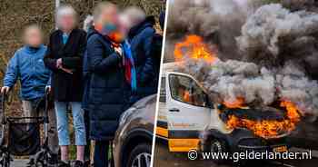 Benno (76) en begeleiders redden zes ouderen van felle autobrand: ‘Ik ben heel trots op hem’