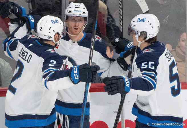 Kyle Connor scores twice, Jets down Canadiens 4-1 for fourth straight win