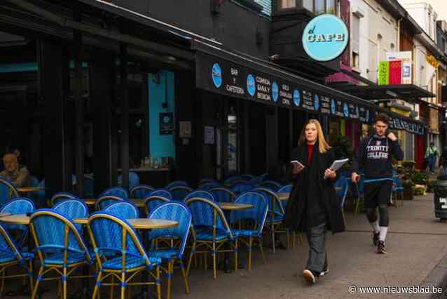 Barman vrijgesproken voor verkrachting van twee vrouwen in Brusselse studentenbuurt: “Het is mogelijk dat er werd toegestemd”